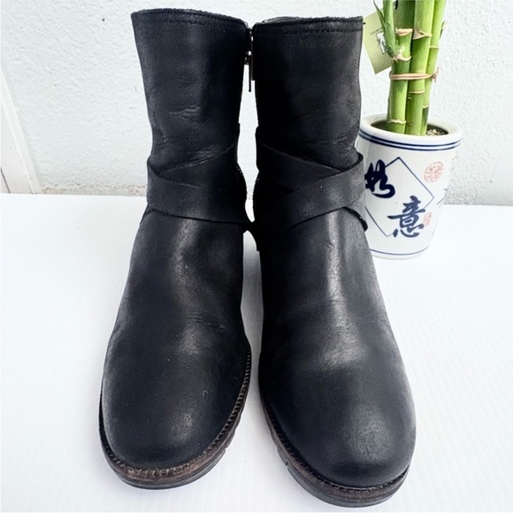 SOREL Cate Black Heeled Women’s Boots Size 9 - Picture 6 of 11